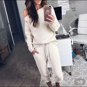 Oversized sweater/jogger lounge set